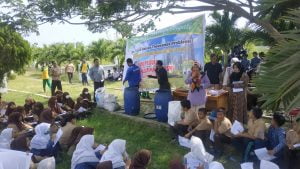 Menjelang HPSN 2021, DLH Pidie Bekali Siswa Cara Pengomposan Sampah