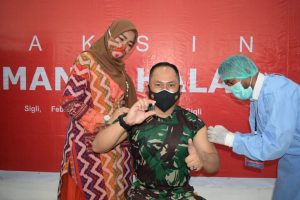 Damdim 0102/ Pidie Bersama Forkopimda Ikut Suntik Vaksin Covid-19 Tahap II