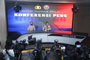 Kapolri: Masyarakat Tidak Usah Panik Bom Bunuh Diri di Katedral, Kepolisian Sedang Dalami Pelakunya
