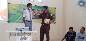 JMS, Kejari Pijay Ajak Siswa Kenali Hukum, Jauhi Hukuman dan Jaga Lingkungan