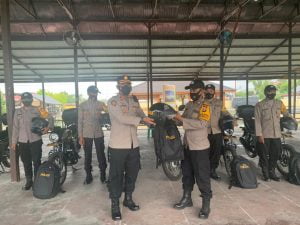 Untuk Penunjang Tugas Bhabinkamtibmas, Wakapolres Pidie Serahkan Kenderaan Dinas