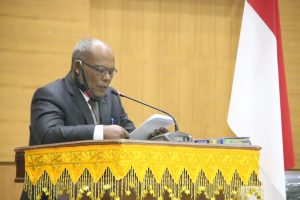 Abusyik Serahkan LKPJ Tahun 2020 Kepada DPRK Pidie