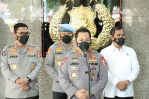 Kapolri Beberkan Upaya Pemerintah Membangun Papua