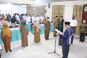Sekda Pidie H. Idhami Lantik Kepala Sekolah Dan Pengawas