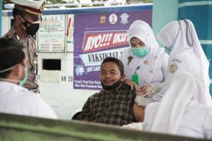 Satlantas Polres Lhokseumawe Kembali Gelar Vaksinasi Mobile di Terminal L300