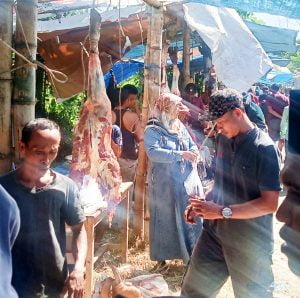 Jelang Meugang, Pasar Daging Alue Bilie Ramai Dikunjungi Pembeli