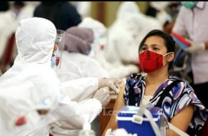 Usai Vaksin Covid-19 Jangan Makan 3 Makanan Ini, Bahaya