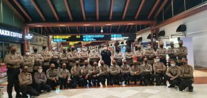 Seratus Anggota Polri Terdiri 88 Vaksinator dan12 Pendamping Berangkat ke PON XX Papua