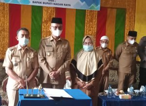 Camat Kuala Gelar Acara Pisah Sambut Dari Yang Lama Kepada Pejabat Baru