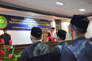 Diambil Sumpah 34 Advokat Peradi di Banda Aceh, KPT: Harus Membantu Warga Miskin