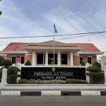 d2759c3996d1e18c9a9b61a18e853bb4cc2110f03cb17061a5d98c0eb8046898.0