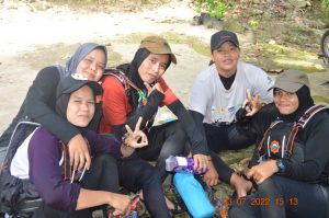 Tim Putri yang Ikut Kejuaraan Arung Jeram Jadi Pusat Perhatian di Agara, Ternyata ini pasalnya