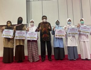 Disdik Berikan Reward untuk Siswa yang Wakili Aceh di Kompetisi Debat Nasional