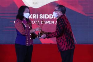 KOTA BANDA ACEH Raih Anugerah KOTA Layak ANAK 2022