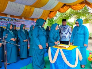 Ketua TP- PKK Kabupaten Nagan Raya Kukuhkan 22 TP- PKK Desa dan Lantik Bunda PAUD