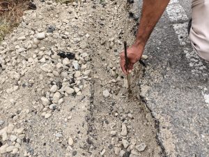 Pekerjaan Saluran Air Bersih di Desa Muhajirin Asal Jadi