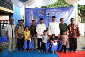 PWI Aceh Buka Puasa Bersama dan Salurkan Puluhan Juta Rupiah Santunan Yatim