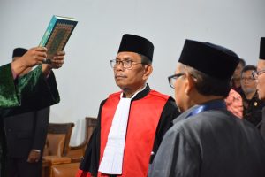 Ketua PT Banda Aceh Lantik Irwan Efendi SH.M.Hum Sebagai Hakim Tinggi