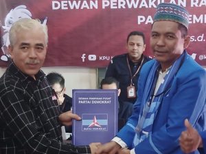 Bacaleg Partai Demokrat Resmi Daftarkan ke KIP Aceh Jaya