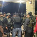 tim gabungan dari satgas damai cartenz dan polres yahukimo menangkap 9 orang yang diduga bagian kelompok kriminal bersenjata k 3 169