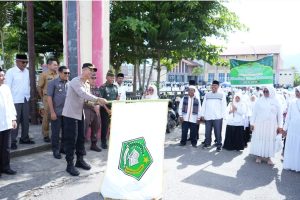 Gelar Pawai 1 Muharram 1445 H, Lantunan Salawat Bergema di Bumi Seribu Bukit