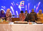 Pj Gubernur dan Ketua PKK Aceh Hadiri Syukuran Peringatan HUT Ke-76 Provinsi Sumatera Utara