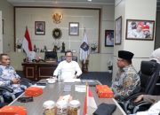 Bertemu Wamen, Pj Gubernur Safrizal Sebut Pilkada Berjalan Baik dan Lancar