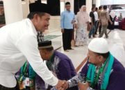 Wakil Bupati Aceh Besar Lepas 42 JCH Kloter 5 di Masjid Sibreh
