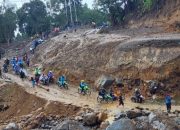 Terobos Medan Longsor, Tim Trabas Rescue Bank Aceh Antar BBM demi Layanan Perbankan Tetap Hidup
