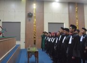 Ketua Pengadilan Tinggi Banda Aceh Ambil Sumpah 20 Advokat, Tekankan Tanggung Jawab Moral dan Advokat Progresif