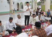 Wagub Aceh Buka Puasa Bersama Masyarakat Teupin Raya