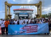 Sekda Aceh Sapa Pemudik di KMP Aceh Hebat 2, Total 650 Tiket Gratis Disiapkan ke Sabang