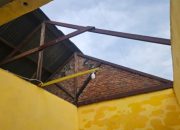 Angin Kencang Terjang Montasik, Atap Rumah Warga Terbang 10 Meter