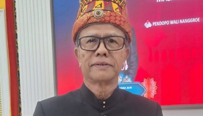 Ketua MAA Sesalkan Baju Adat Aceh Dipakai dalam Video Ucapan Hari Besar Nonmuslim