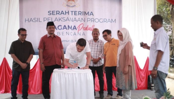 Tinjau Pedalaman Aceh Tamiang, KAGAMA Serahkan 26 Huntara Korban Bencana Hidrometeorologi