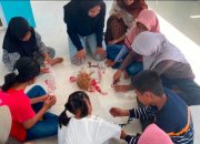 Seru! Mahasiswa KKN Tematik Literasi USK Ajak Anak-anak Kayee Adang Belajar Lewat Proyek dari Buku Bacaan