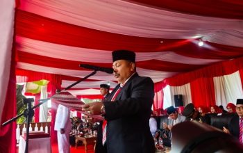 Doa Penuh Khidmat, Kakankemenag Gayo Lues Ajak Bangsa Rawat Persatuan di HUT ke-81 RI