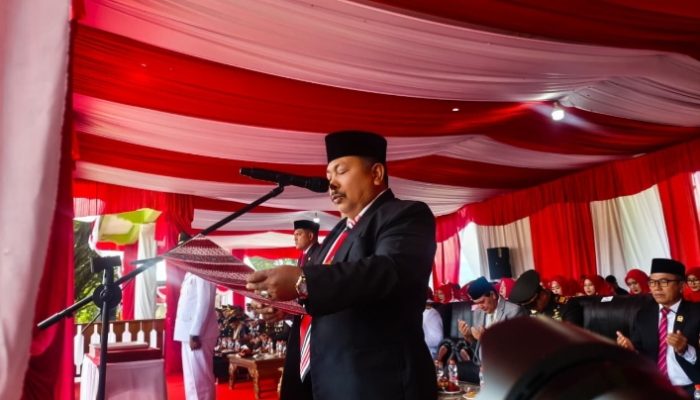 Doa Penuh Khidmat, Kakankemenag Gayo Lues Ajak Bangsa Rawat Persatuan di HUT ke-81 RI