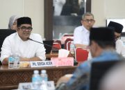 Rapat Bersama Banggar DPRA, Plt Sekda Aceh Ajak Perkuat Sinergi dan Komunikasi