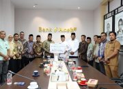 Bank Aceh Salurkan Zakat Perusahaan Rp11,94 Miliar