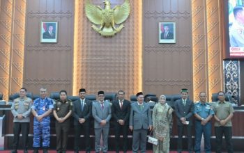 Plt. Sekda Aceh Hadiri Rapat Paripurna DPRA