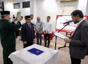 Mualem Lantik Taufik sebagai Pj Sekda Aceh di Medan
