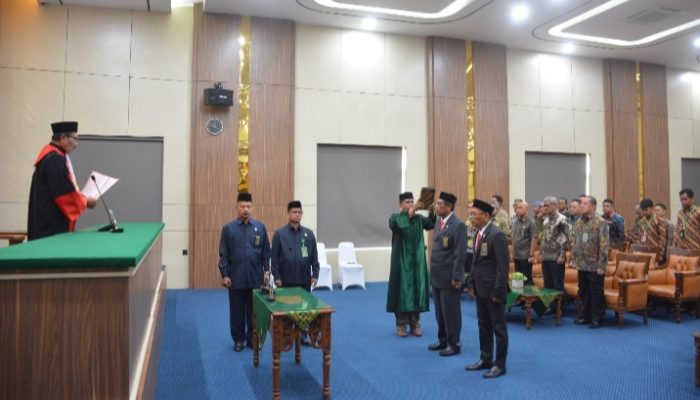 Perkuat Kinerja Kepaniteraan, Ketua PT Banda Aceh Lantik Dua Panitera Pengganti